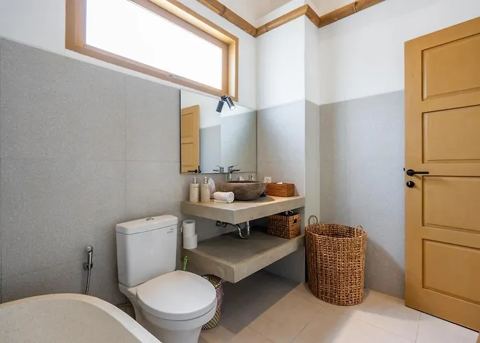 Azulcielo - 3br Private Pool In Pererenan 别墅 坎古